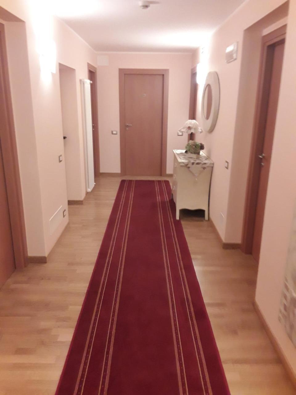 Hotel Ferrari Castione della Presolana Kültér fotó
